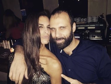 Ο σύντροφoς της Μαρίνας Πήχου πνίγηκε μπροστά στα μάτια της- Τους πάντρεψαν στην κηδεία (φωτό, βίντεο)